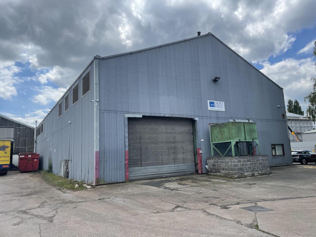 42 commercial properties for rent in Grantham, Lincolnshire, UK Page 1