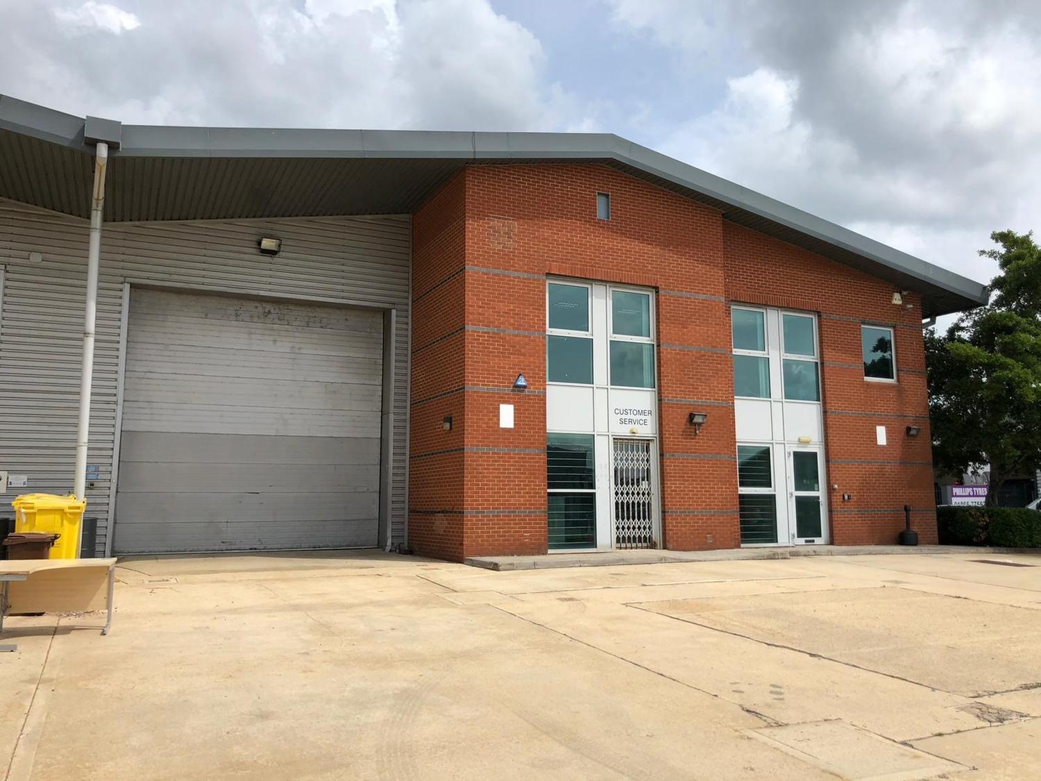 9 industrial properties for rent in Oxford, UK Page 1