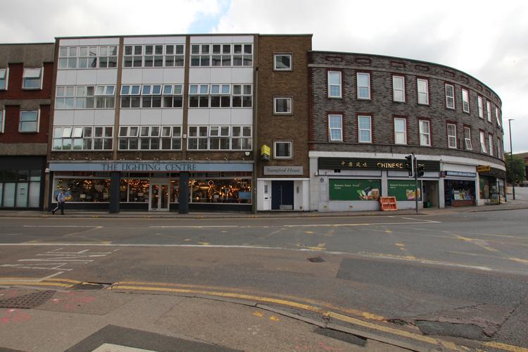 1000 retail properties for sale in the UK Page 1