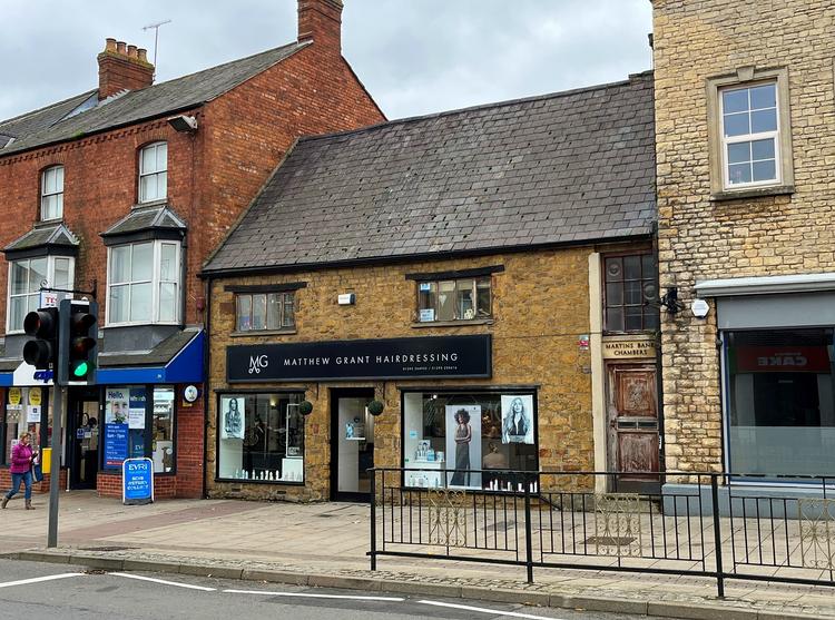 Browse 11 Commercial Properties For Sale Banbury, Oxfordshire, UK Page 1