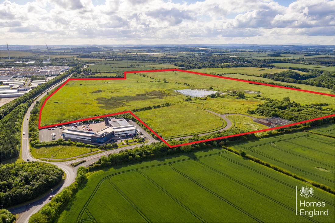 Browse 1000 commercial land for sale in the UK Page 1