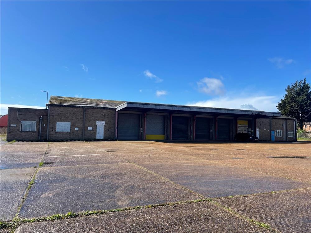 Browse 21 Commercial Properties For Sale Ashford, Kent, UK Page 1