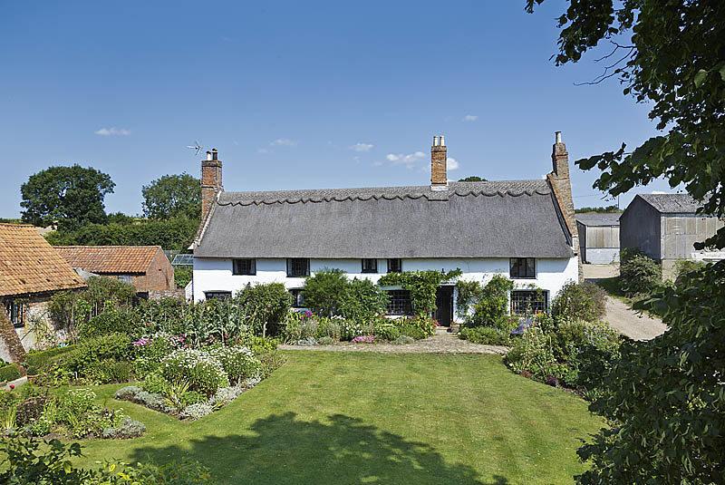 Browse 10 Farms & Farmland For Sale Norfolk, UK Page 1