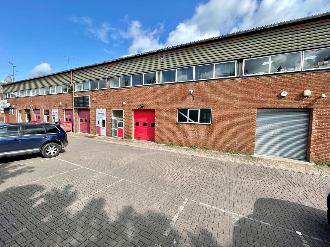 Browse 114 Commercial Properties For Rent Crawley, West Sussex, UK Page 1